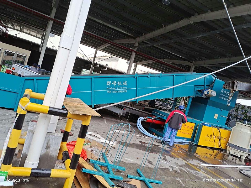 打包機整臺設(shè)備組裝